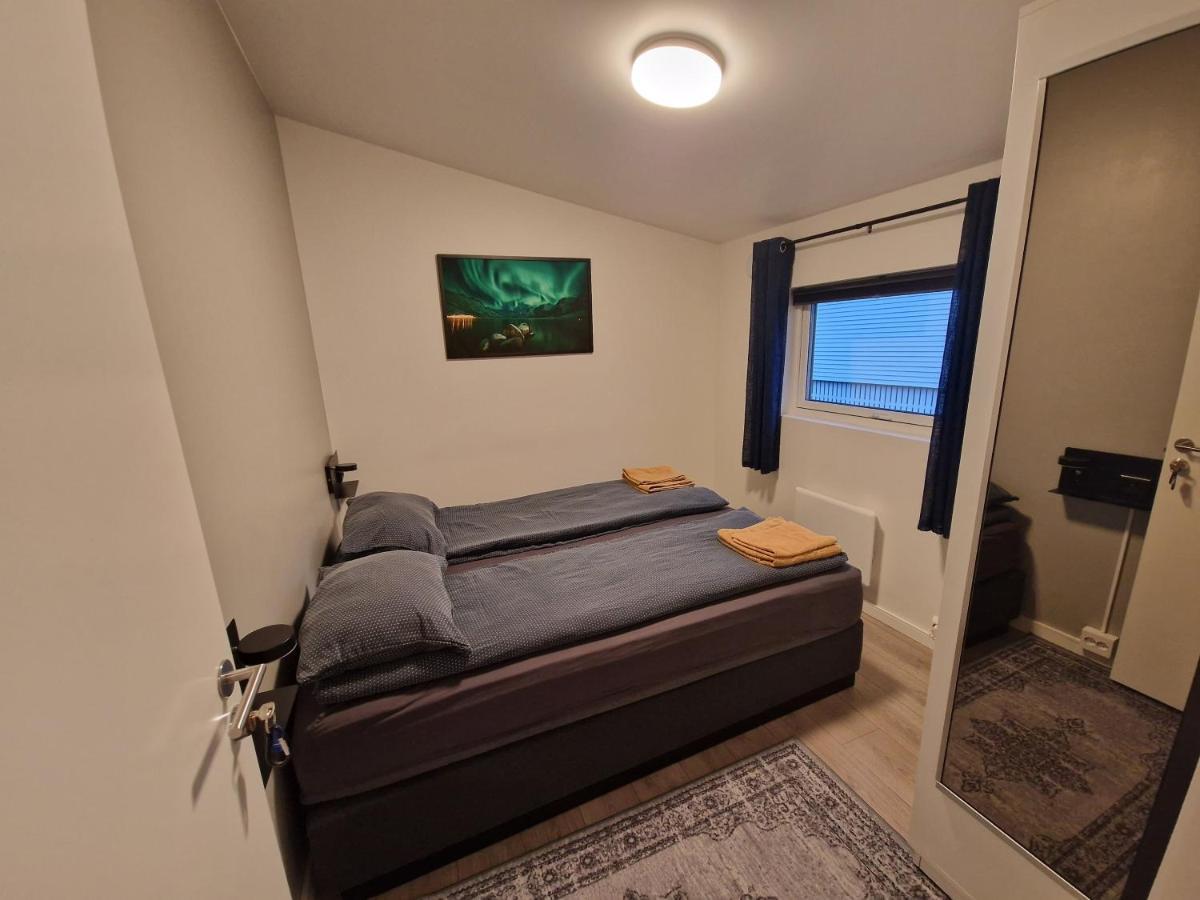 Northern Living 2 Room With Shared Bathroom Tromsø Exteriör bild